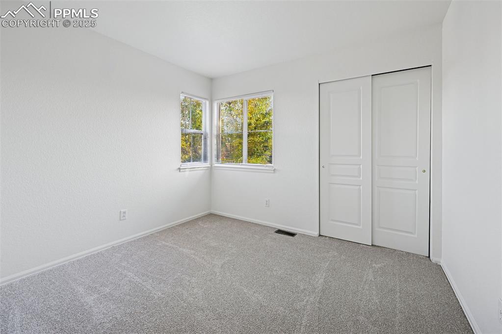 Image 13 of 47: Bedroom