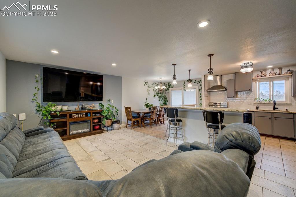 Image 15 of 50: Living Room