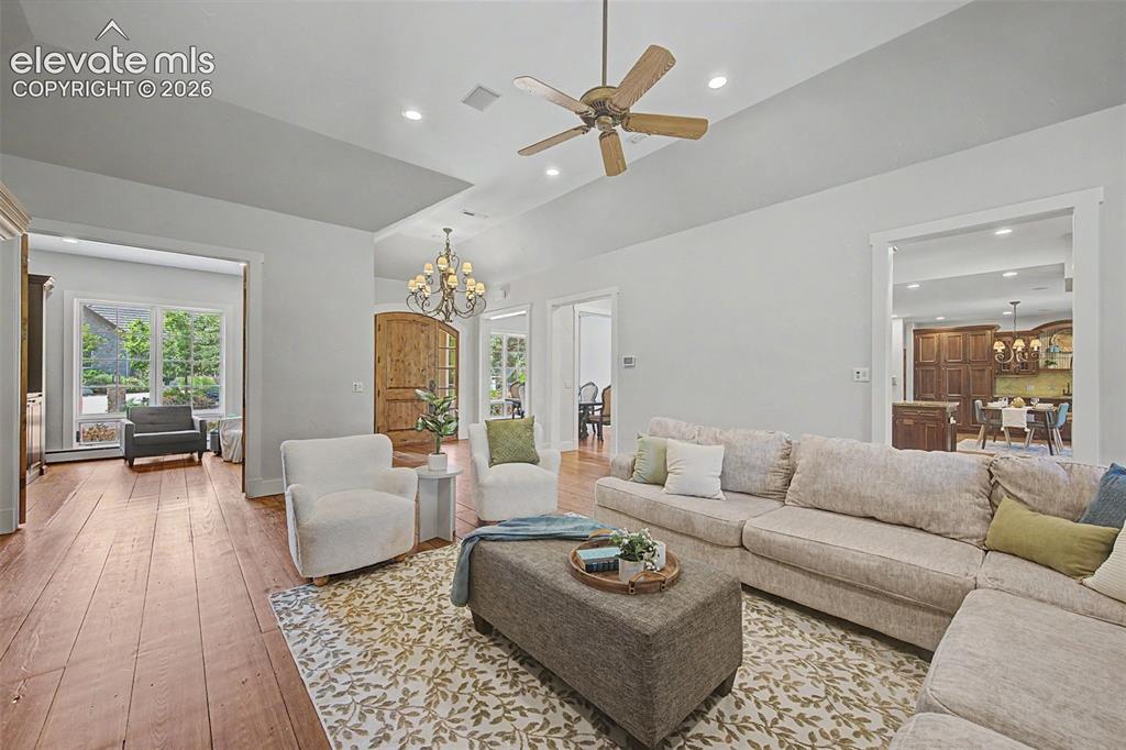 Image 5 of 40: Living Room