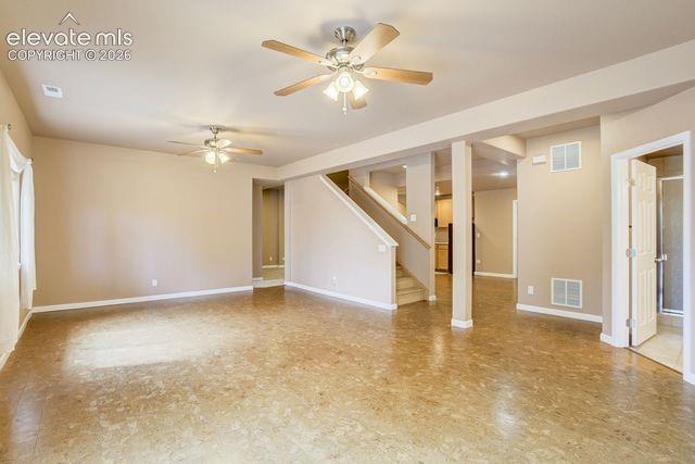 Image 19 of 48: Family Room