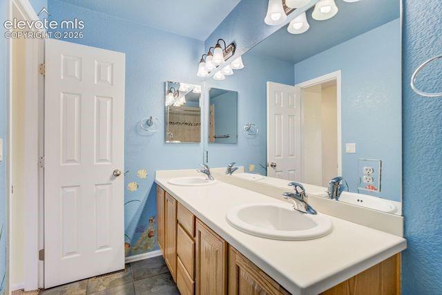 Image 6 of 48: Upper Level Full Bath
