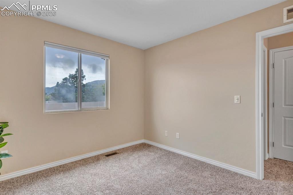 Image 25 of 41: Upper Bedroom #3