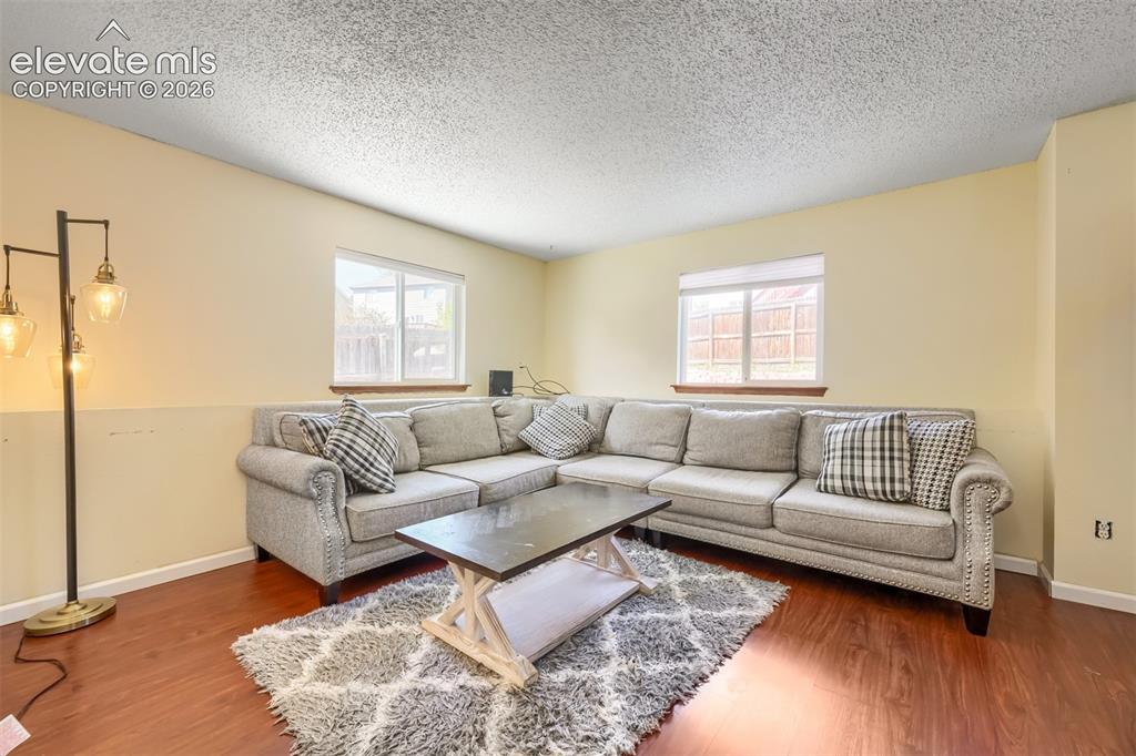 Image 11 of 33: Family Room