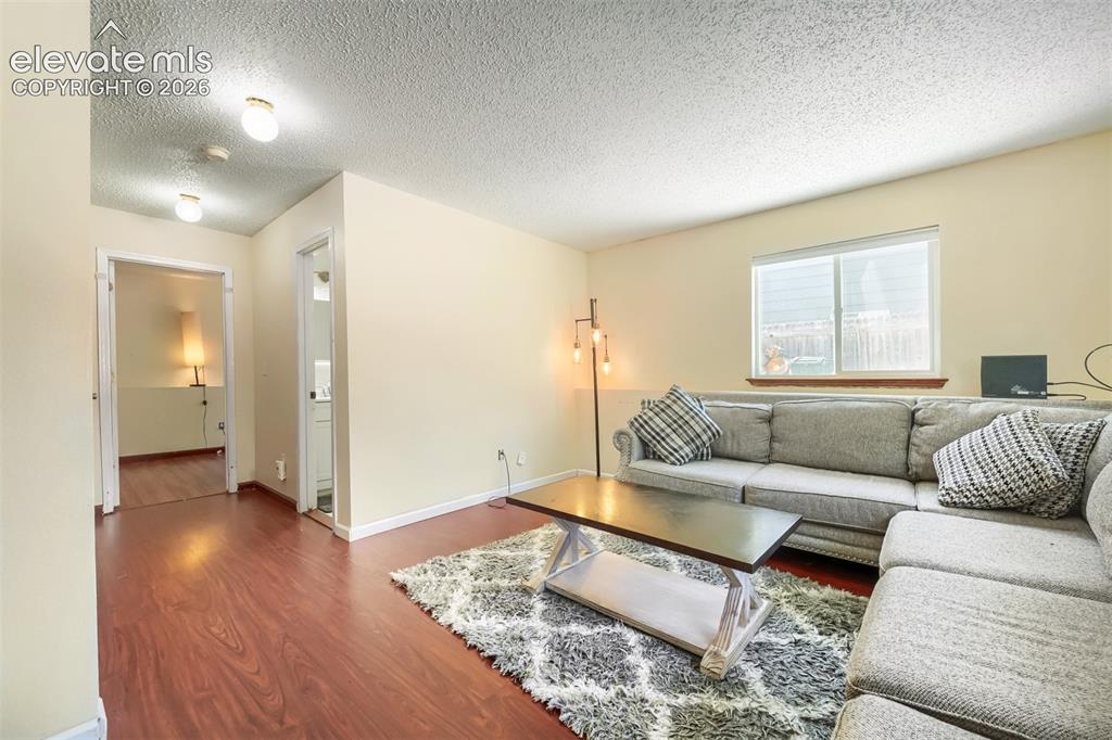 Image 13 of 33: Family Room
