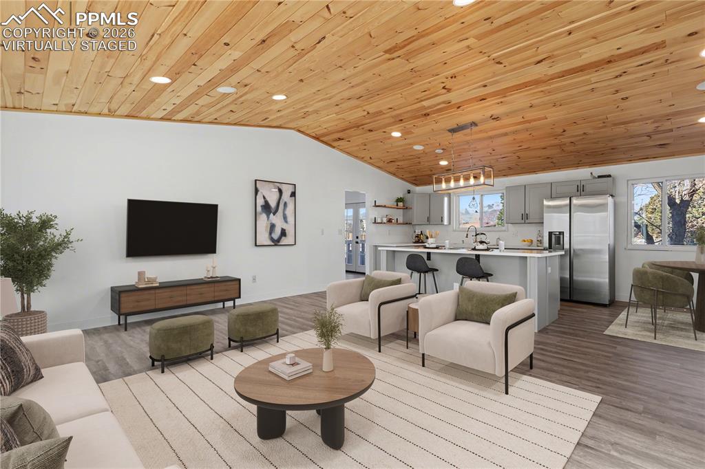 Image 8 of 31: Virtually Staged