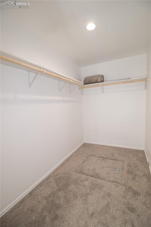 Image 10 of 24: Closet