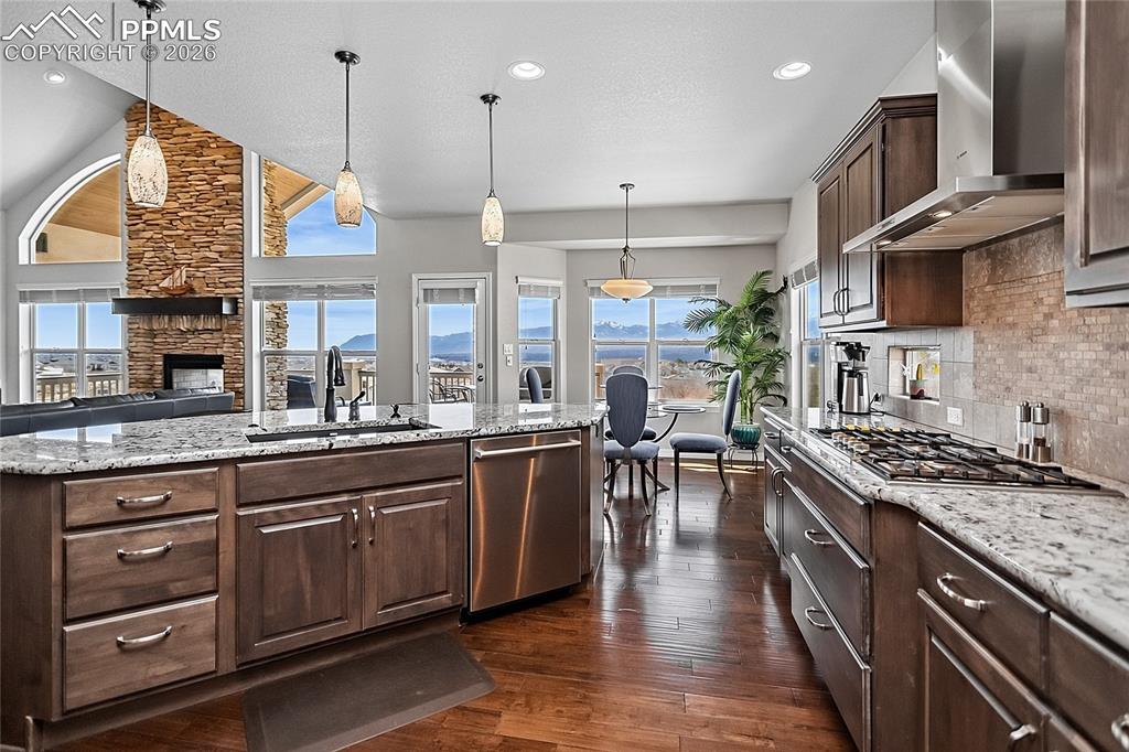 Image 14 of 50: Cooking in this Gourmet Kitchen with its views is Chef