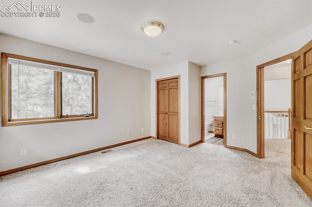 Image 15 of 31: Virtually Staged