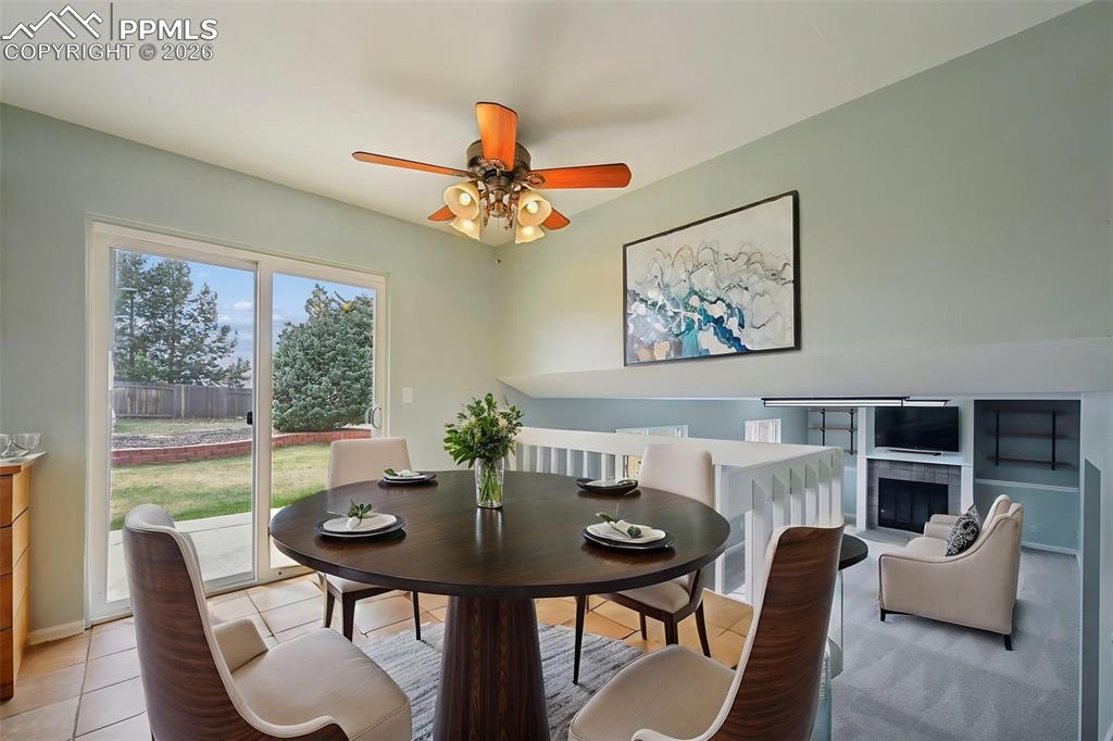 Image 11 of 43: Dining Area