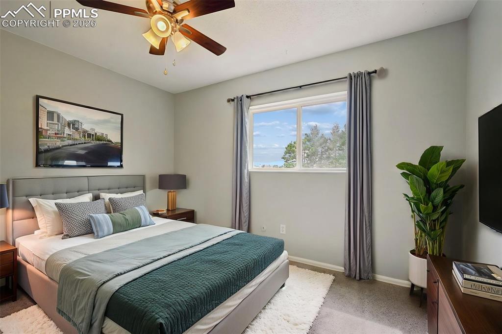 Image 22 of 43: Bedroom