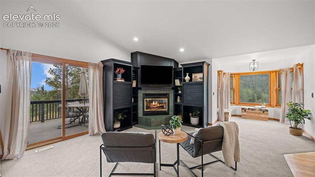 Image 15 of 45: Living Room