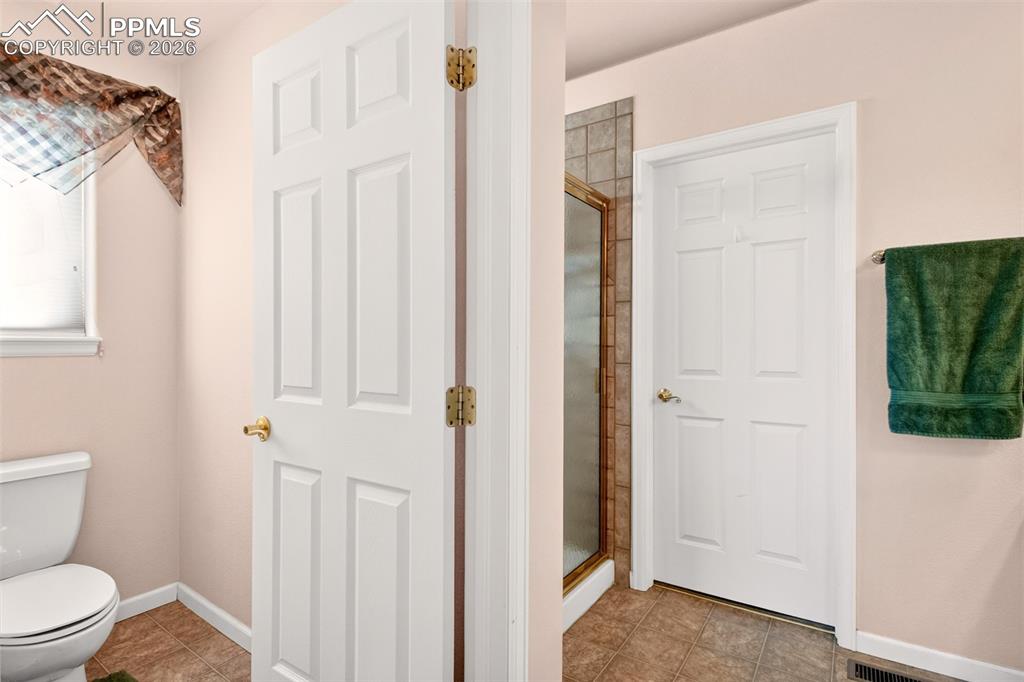 Image 17 of 49: Master Shower