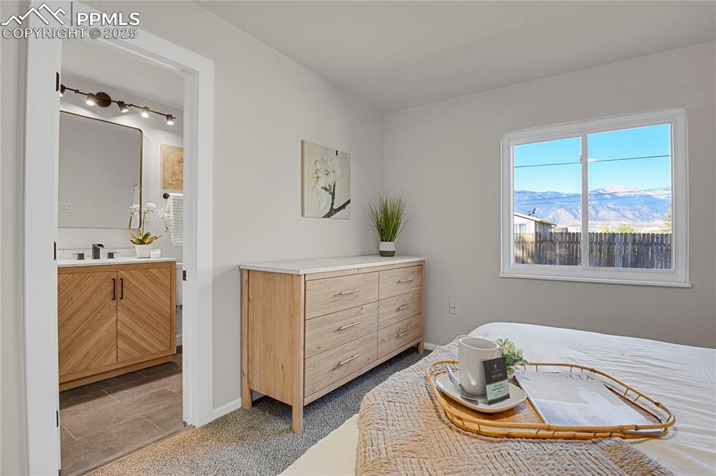 Image 13 of 24: Pikes Peak views!