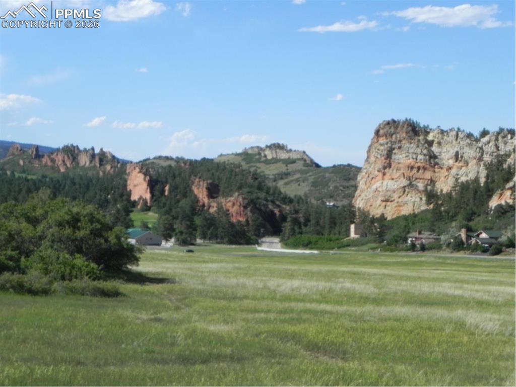 Image 6 of 19: View form lot