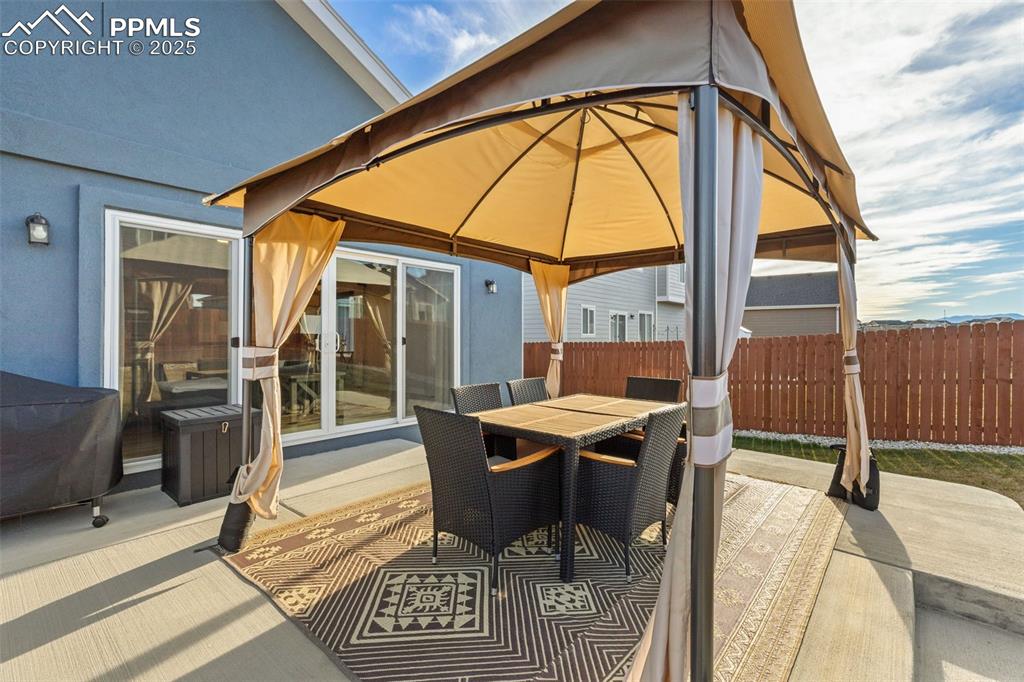 Image 11 of 46: Cabana Stays, Anchored