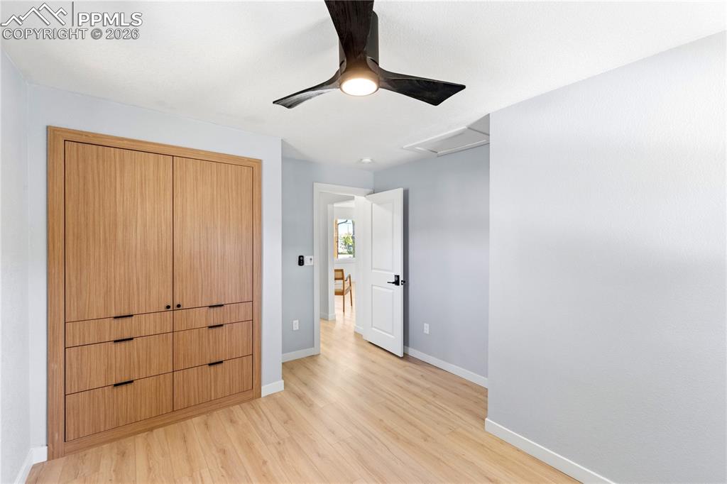 Image 15 of 19: Bedroom