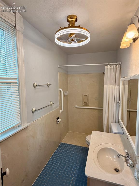 Image 11 of 50: main level bathroom
