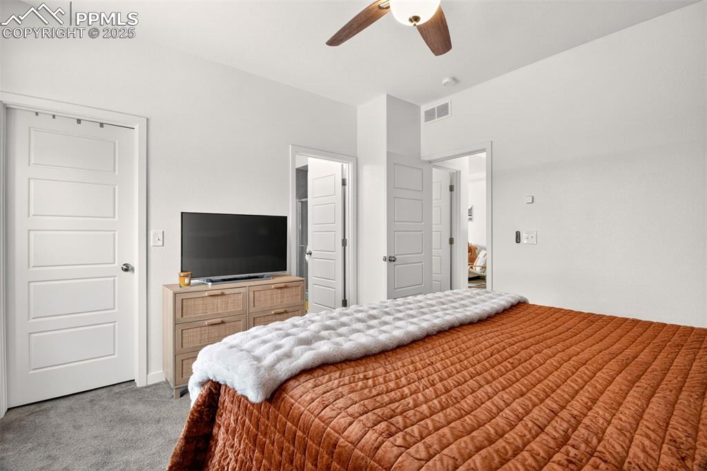 Image 18 of 41: Master Bedroom
