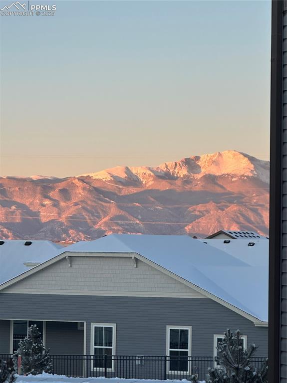 Image 25 of 41: View