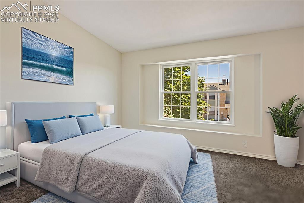 Image 15 of 31: Virtually Staged