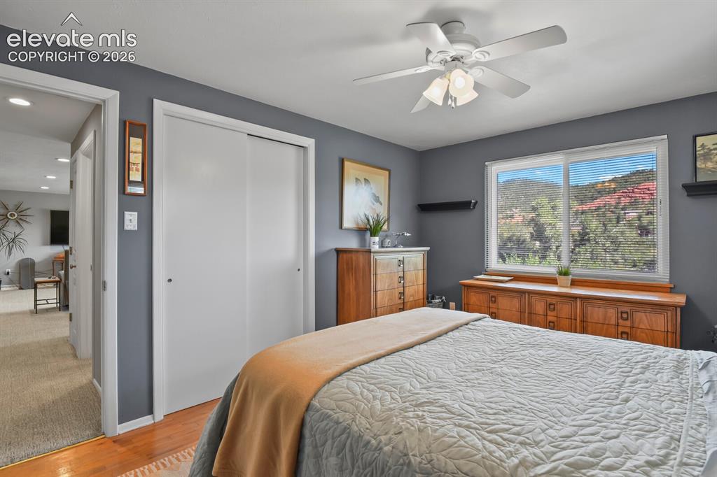 Image 16 of 45: Bedroom