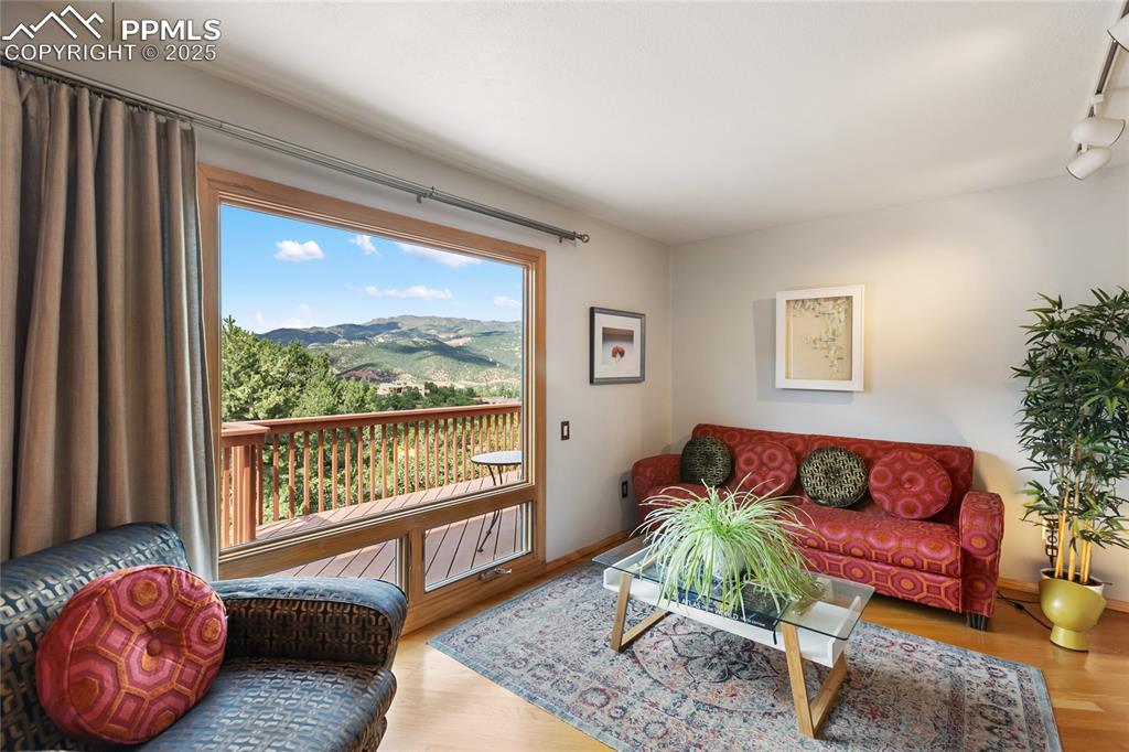 Image 15 of 40: Upstairs living room