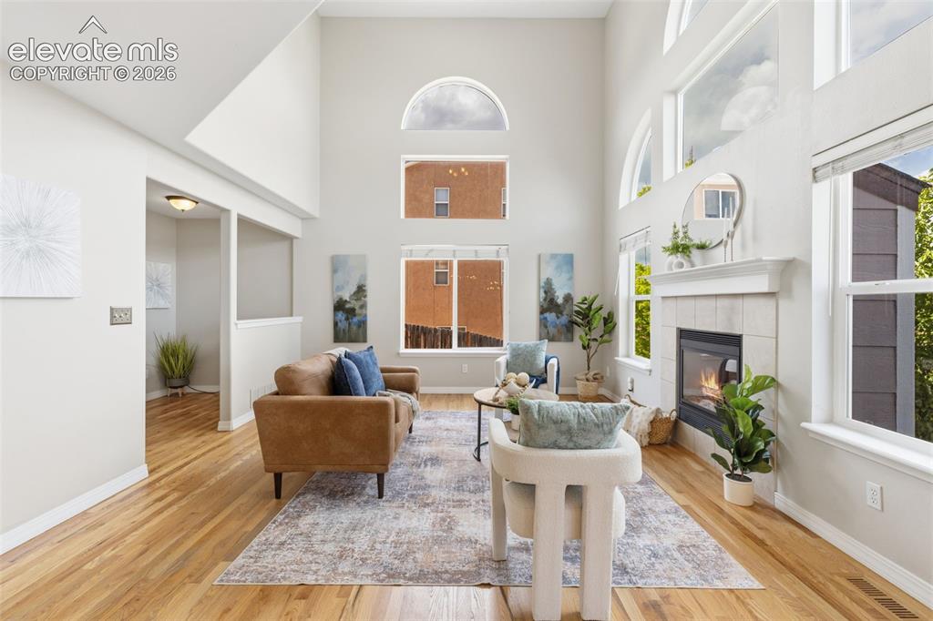 Image 5 of 41: Living Room