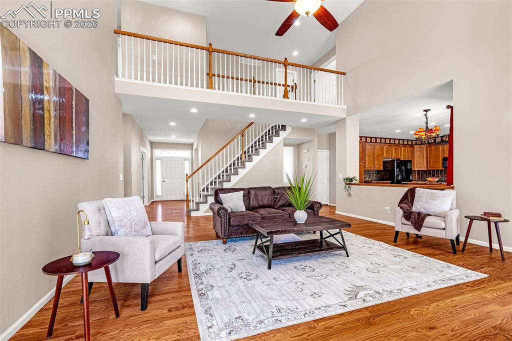 Image 5 of 39: Upper level overlook to bedrooms and laundry room