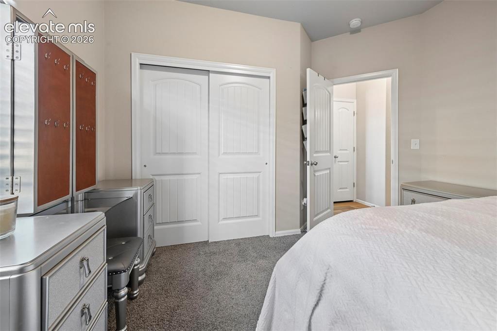 Image 18 of 42: Bedroom