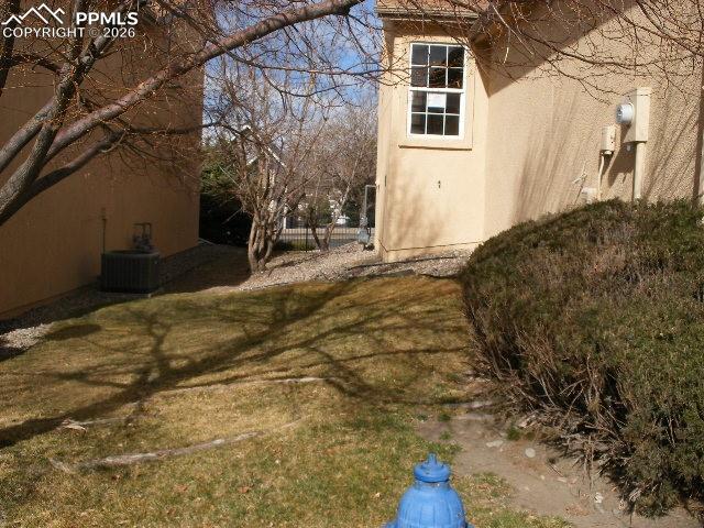 Image 31 of 36: Side of Structure