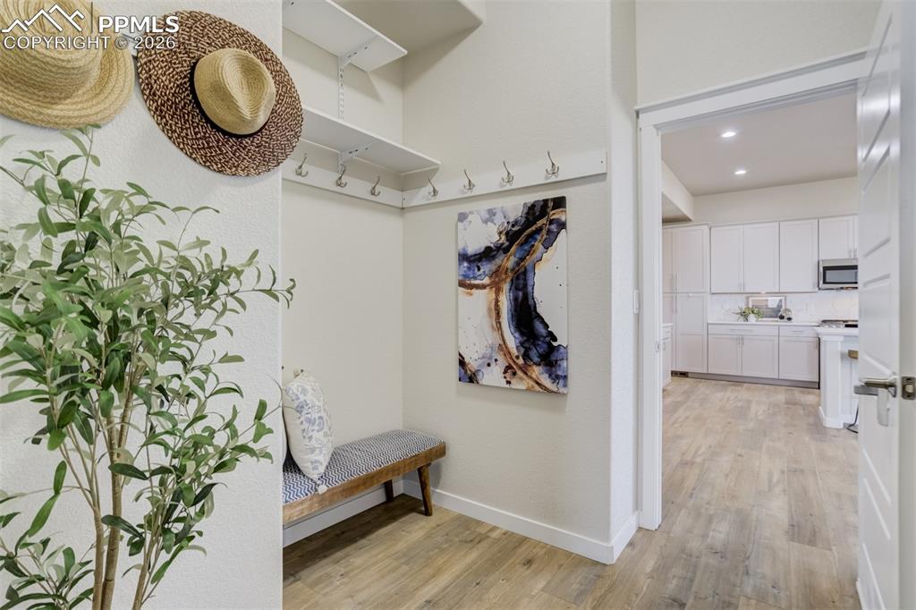 Image 12 of 50: Mud Room