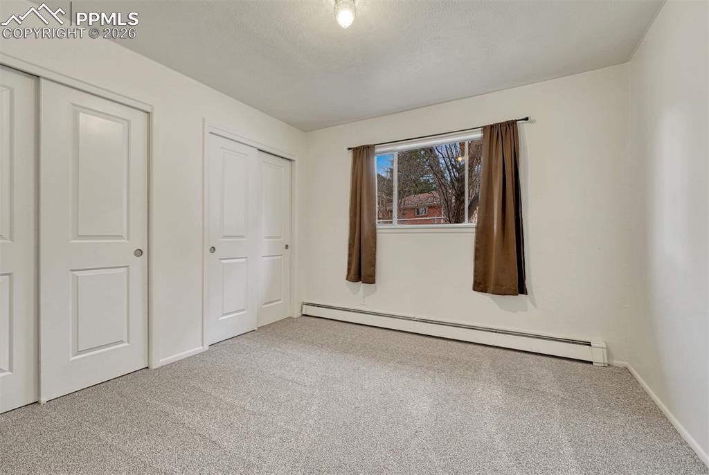 Image 23 of 41: Bedroom