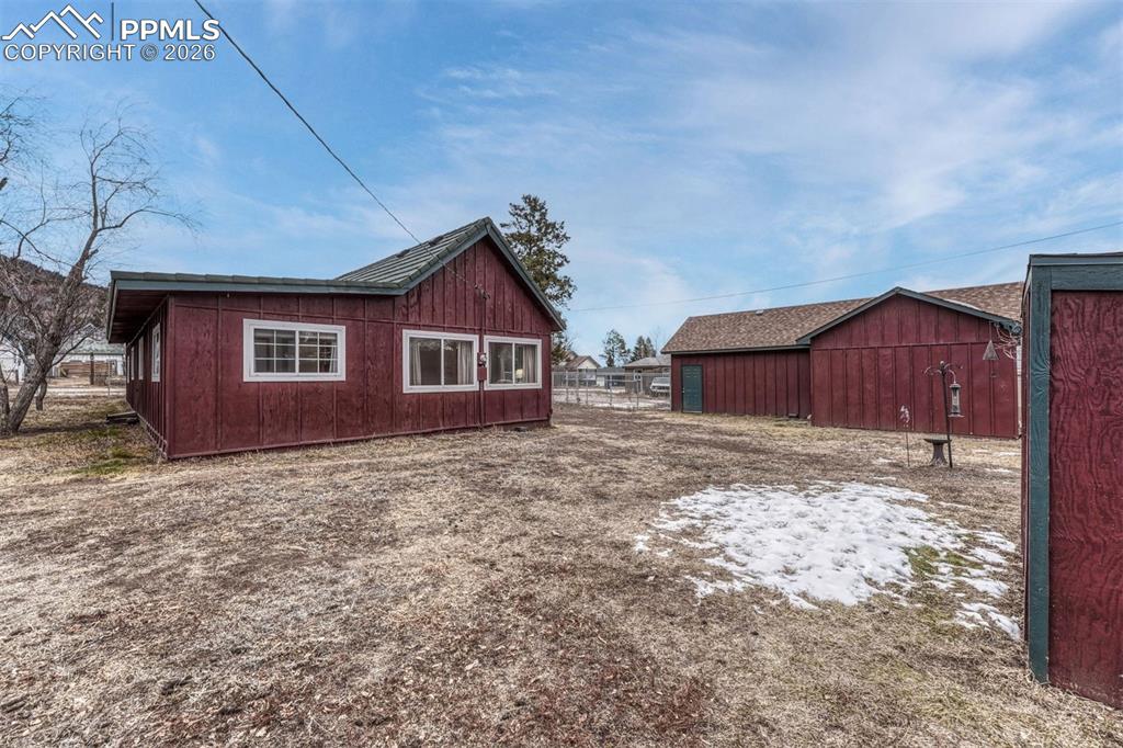 Image 31 of 41: Side of Structure