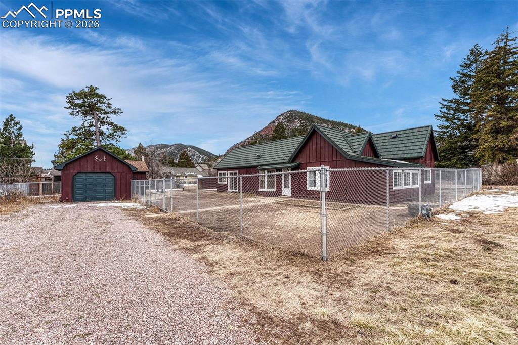 Image 41 of 41: Other