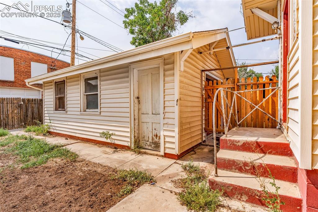 Image 27 of 30: Out Buildings