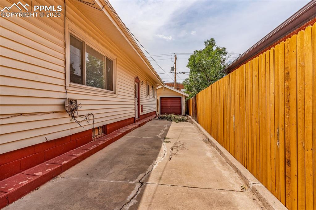 Image 30 of 30: Side of Structure