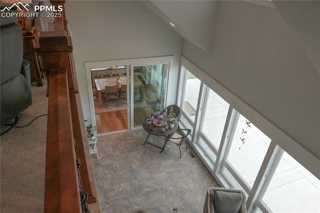 Image 20 of 50: 
Vaulted Ceiling, High-Rise Ceiling,