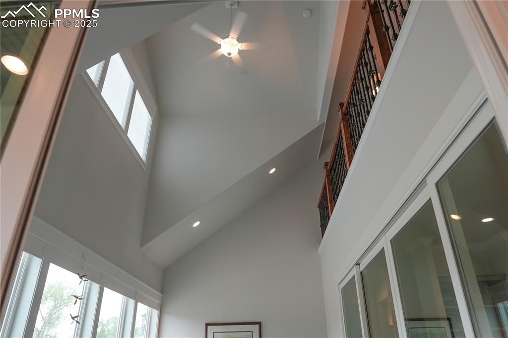 Image 40 of 50:  Ceiling, Heighted,