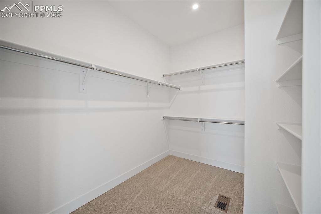 Image 26 of 39: Closet