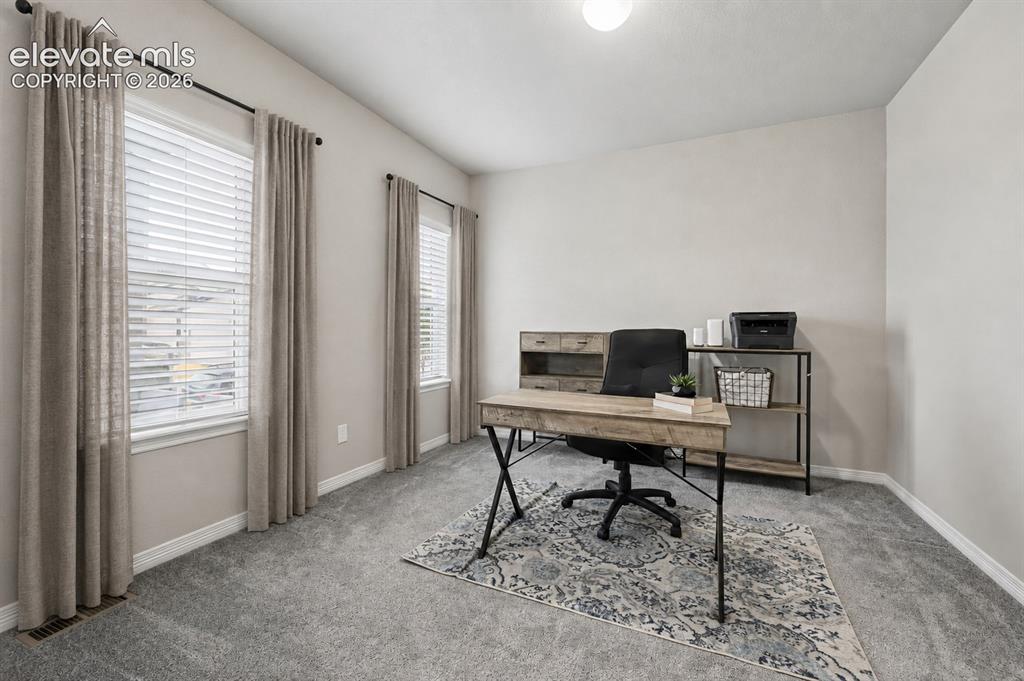 Image 9 of 36: Office