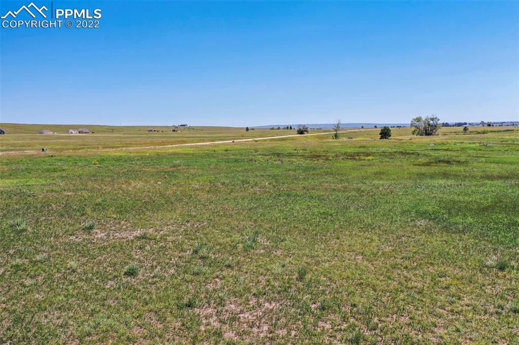 Image 19 of 20: No Description Available