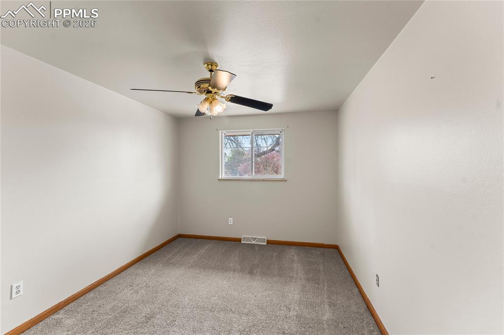 Image 23 of 40: Bedroom #2