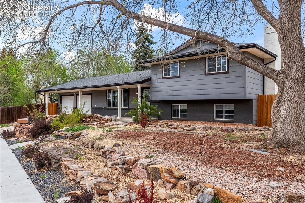 Image 38 of 40: Front of Structure