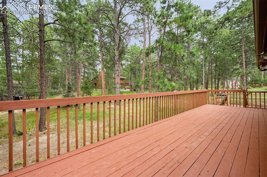 Image 22 of 49: Deck