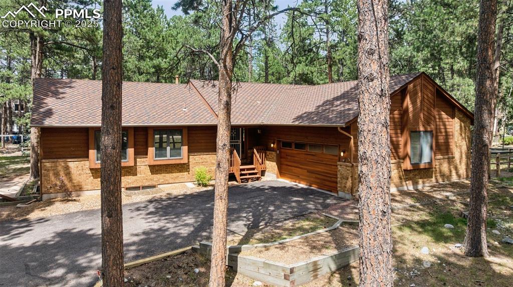 Image 3 of 49: Front of Structure