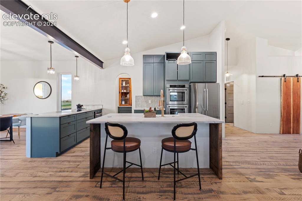 Image 12 of 49: Kitchen