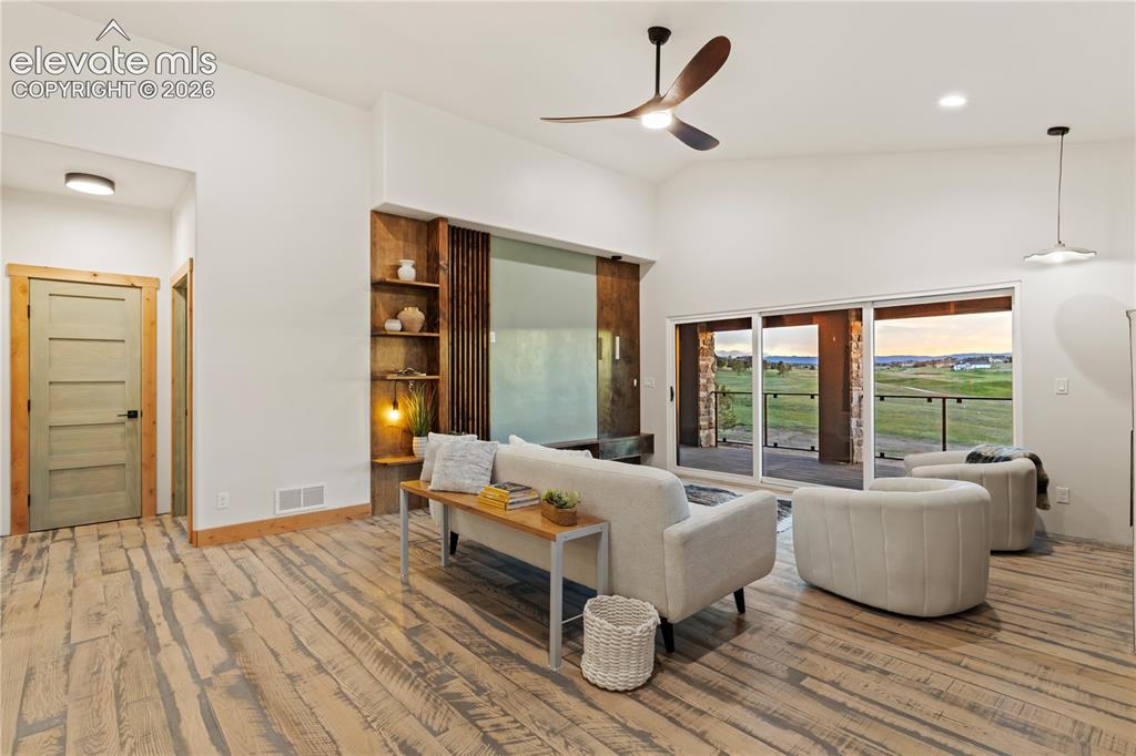 Image 17 of 49: Living Room