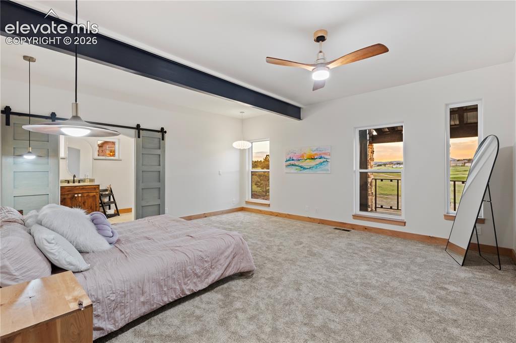 Image 19 of 49: Bedroom