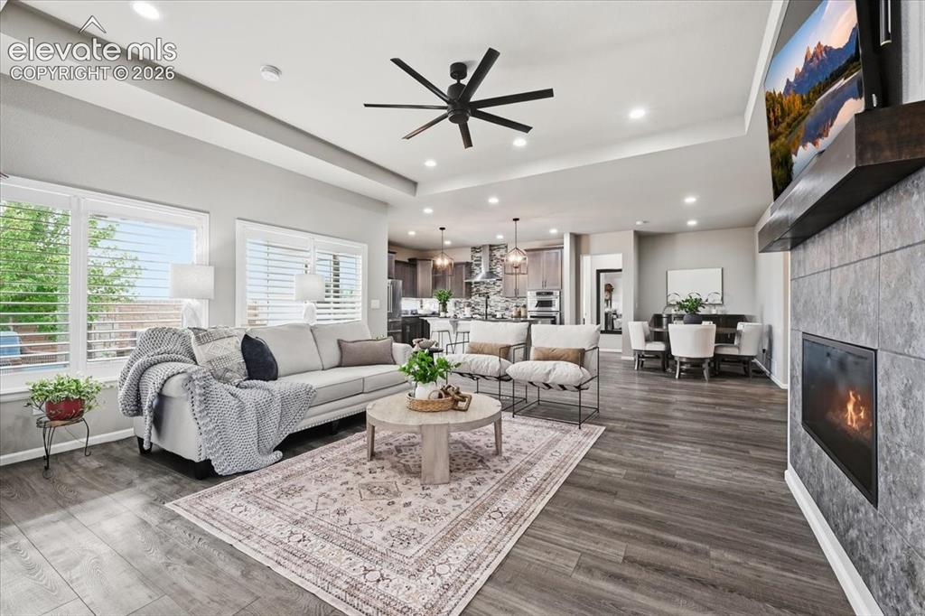Image 8 of 43: Living Room