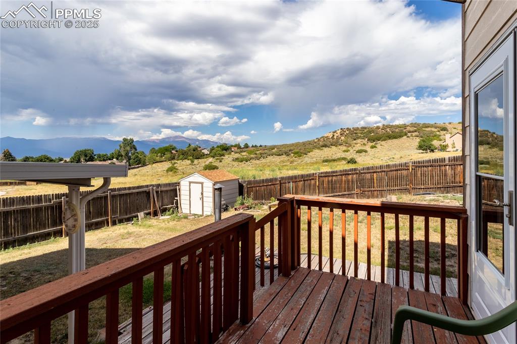 Image 39 of 46: Enjoy your privacy and the view! Watch the storms come in or sun setting - 